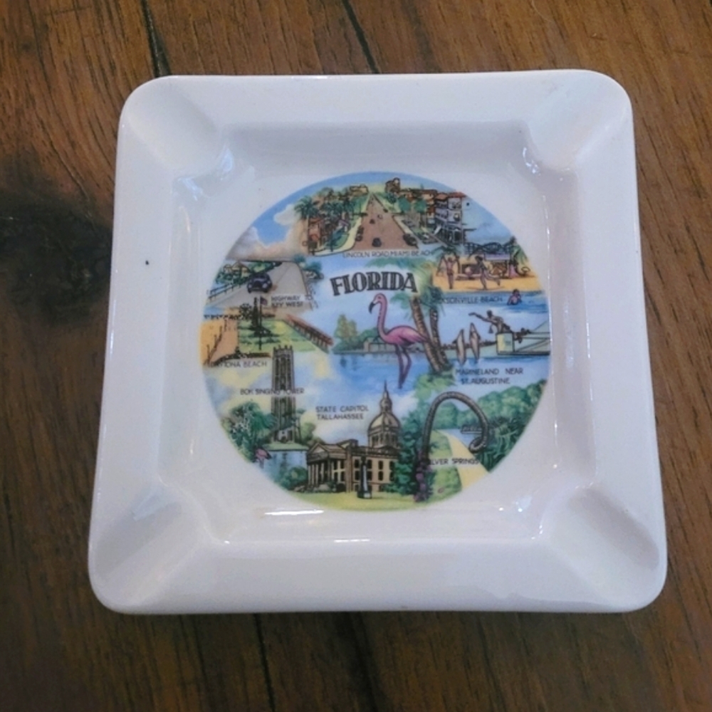 Vintage - Florida‎ Landmarks White Ceramic Ashtray